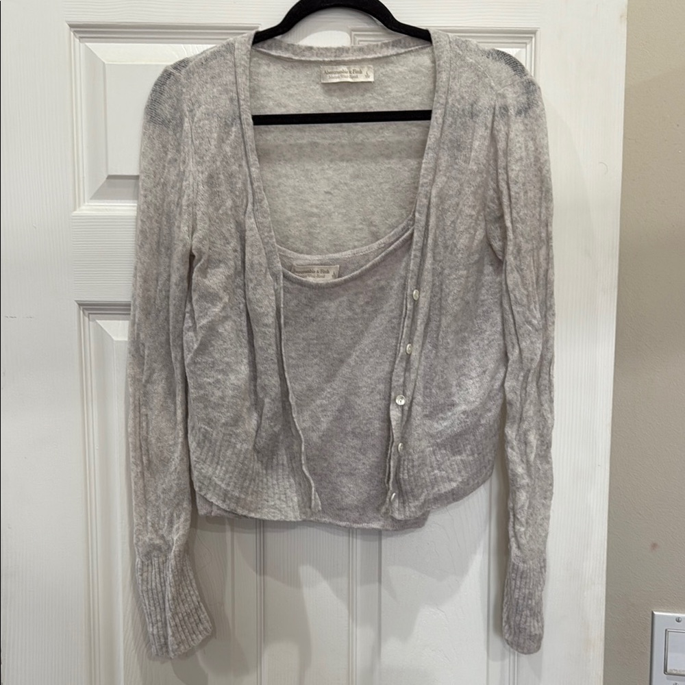 Abercrombie Gray Lightweight Knit Cardigan Sweater and tank set